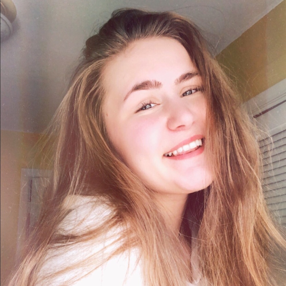 Meet your Posher, Gloryanna